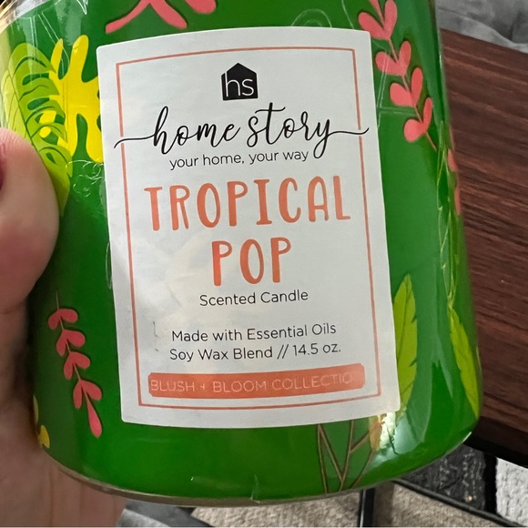 Home Story Scented Candle “Tropical Pop” New - Picture 4 of 5